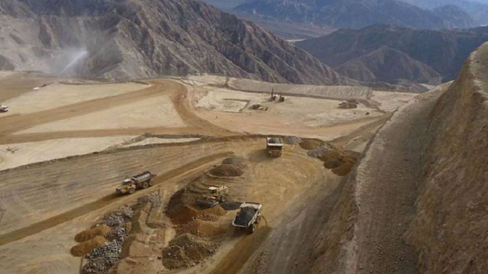 Un cambio de manos que acelera uno de los cuatro grandes proyectos de cobre del país
