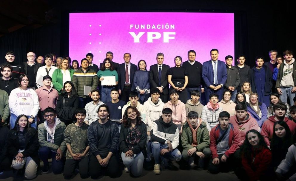 "Transformar la Educación para la Energía", un nuevo plan de Fundación YPF