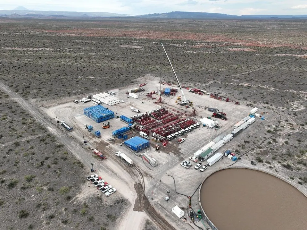 Más de 1.000 despidos y abandono de la remediación ambiental, la denuncia que sacude Mendoza por el retiro de YPF