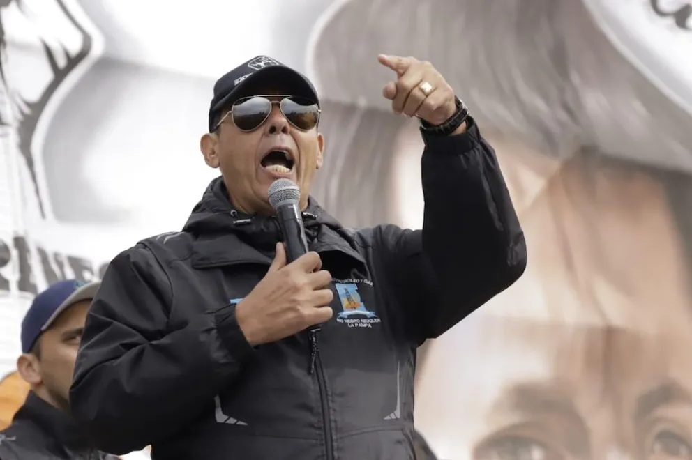 Rucci durante su discurso en la asamblea. 