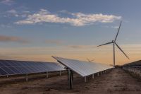 El desafío de integrar sol y viento: cómo PCR logró el primer parque híbrido operativo del país