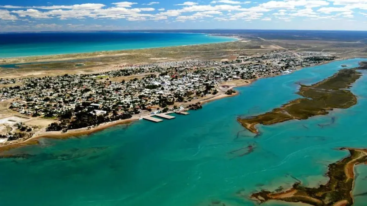 San Antonio Oeste se alista para el impacto económico de los dos buques de GNL en el Golfo San Matías