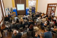 YPF y Río Negro capacitan proveedores para proyectos clave de Vaca Muerta