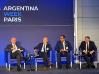 Argentina LNG entra en una etapa decisiva: YPF confirmó para noviembre la decisión final de inversión
