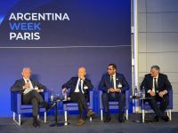 Argentina LNG entra en una etapa decisiva: YPF confirmó para noviembre la decisión final de inversión
